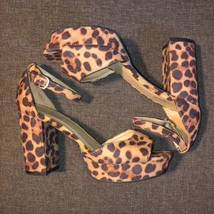 Brand New BAMBOO Cheetah Print Platforms